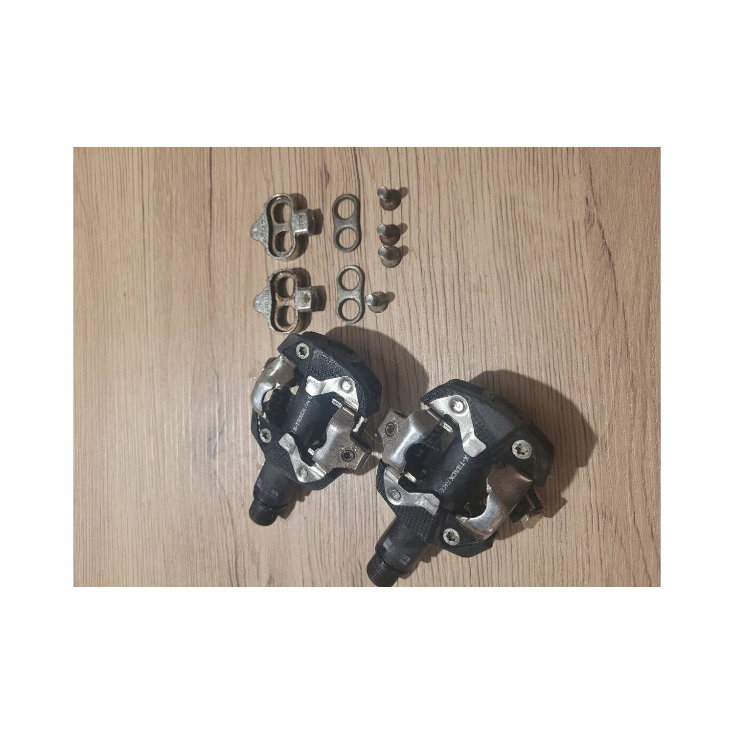 Pédales Auto Look 2 Pédales Auto Look – Image 2