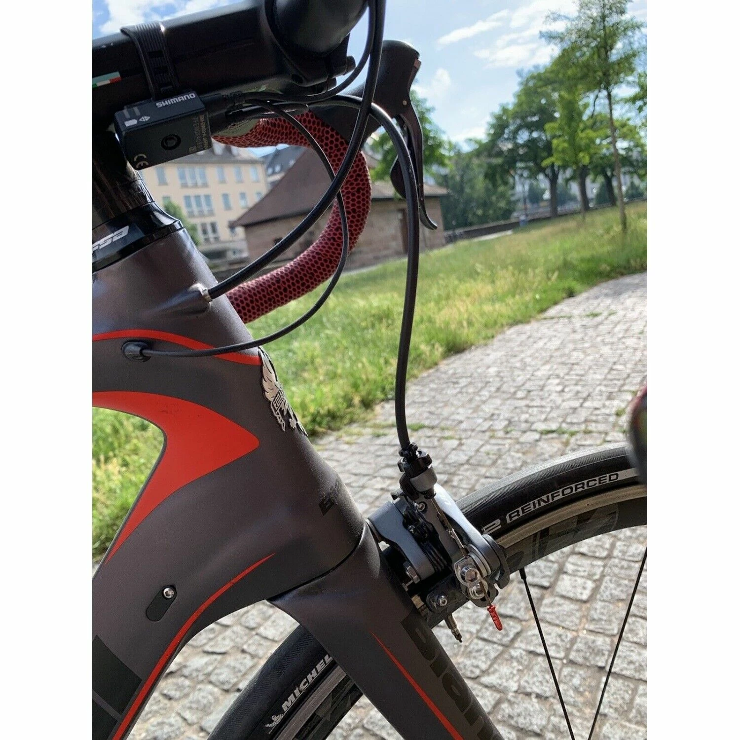 Vélo De Course Bianchi Milano - 56 3 Vélo De Course Bianchi Milano - 56 – Image 3