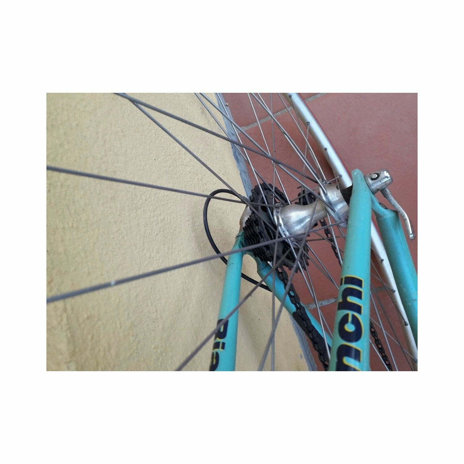 Vélo De Course Bianchi Milano - 58 5 Vélo De Course Bianchi Milano - 58 – Image 5