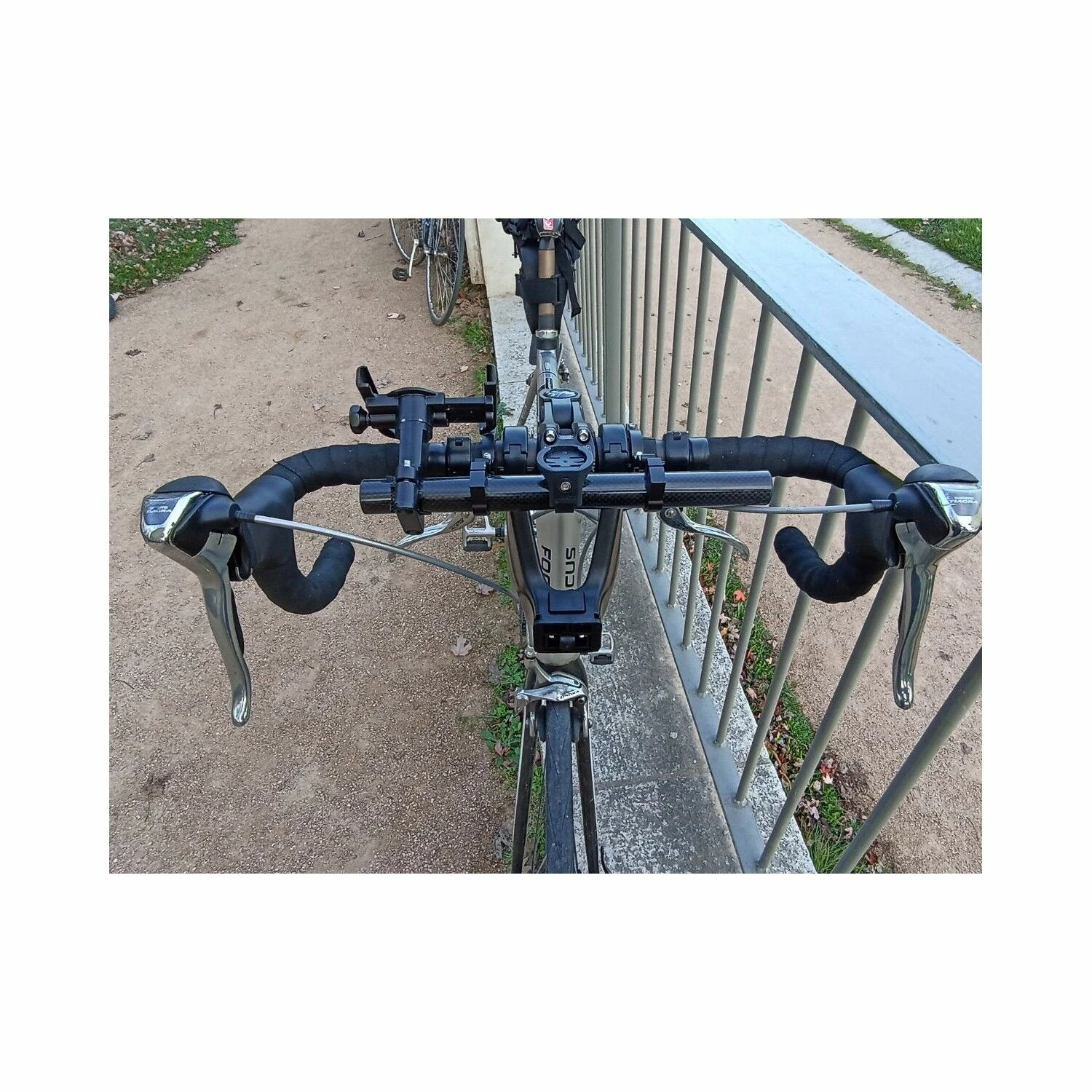 Vélo De Course Focus - 56 3 Vélo De Course Focus - 56 – Image 3