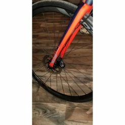 Vélo De Course Giant TCR ADVANCED2 DISC KOM - 52 10 Vélo De Course Giant TCR ADVANCED2 DISC KOM - 52 -PNEUS BIKELIFE Boutique giant tcr advanced 2 kom 4