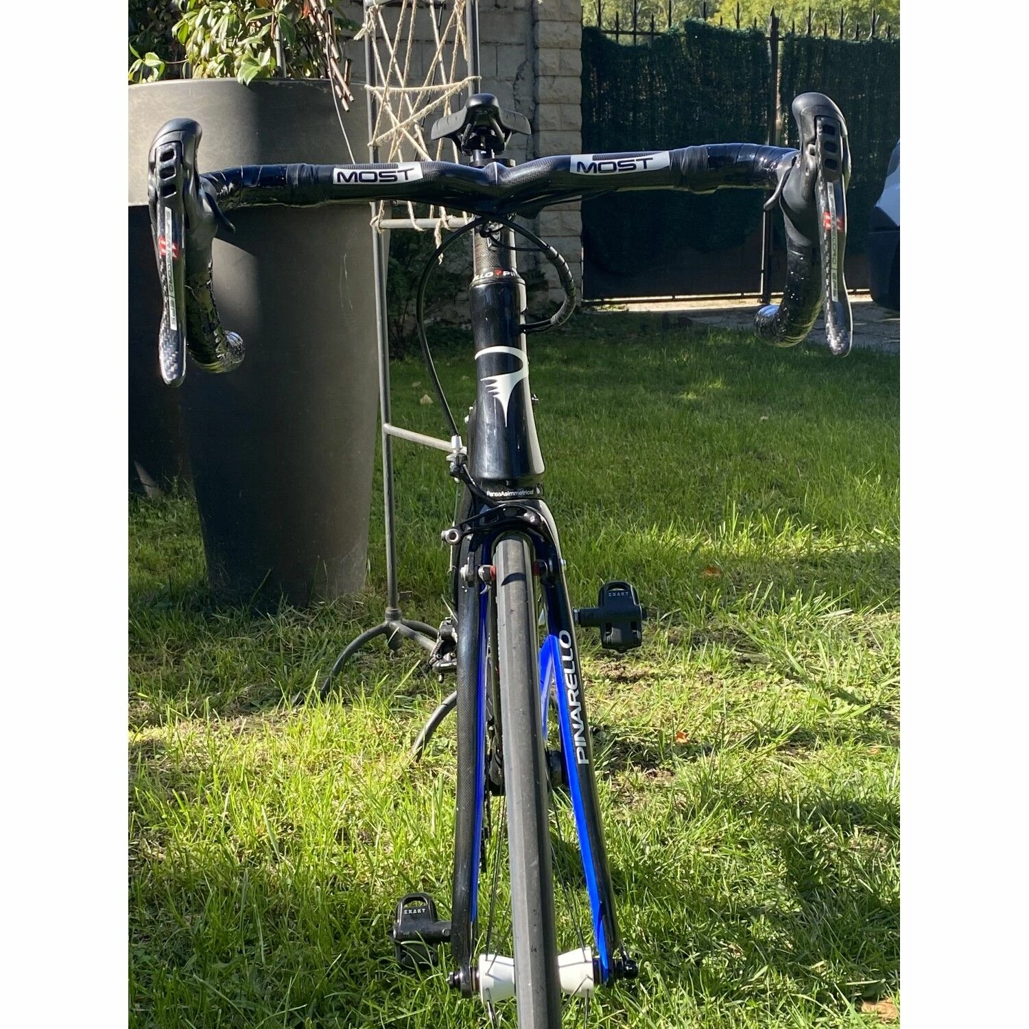 Vélo De Course Pinarello - 58 2 Vélo De Course Pinarello - 58 – Image 2