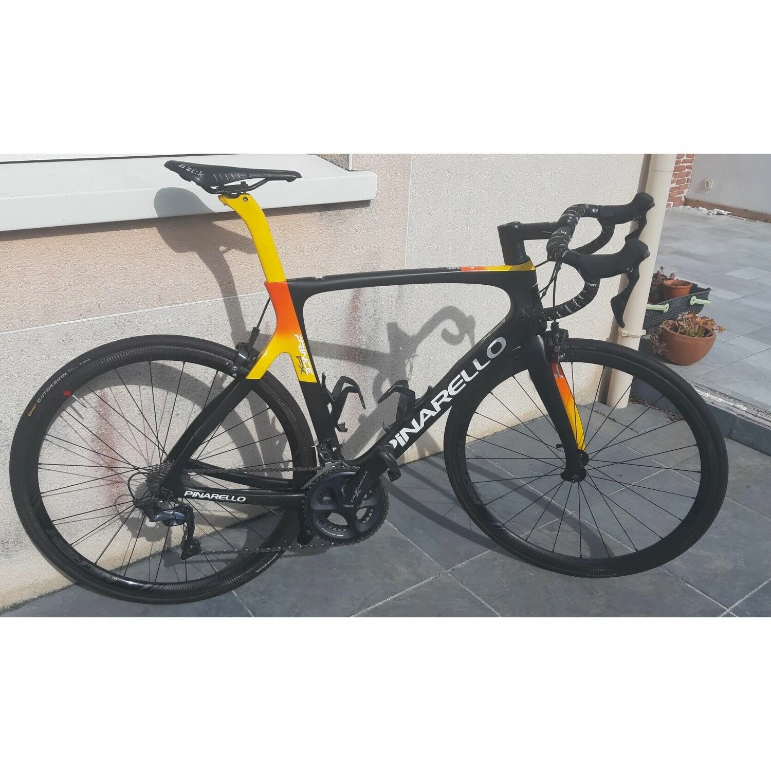 Vélo De Course Pinarello - 56 - 700c 1 Vélo De Course Pinarello - 56 - 700c