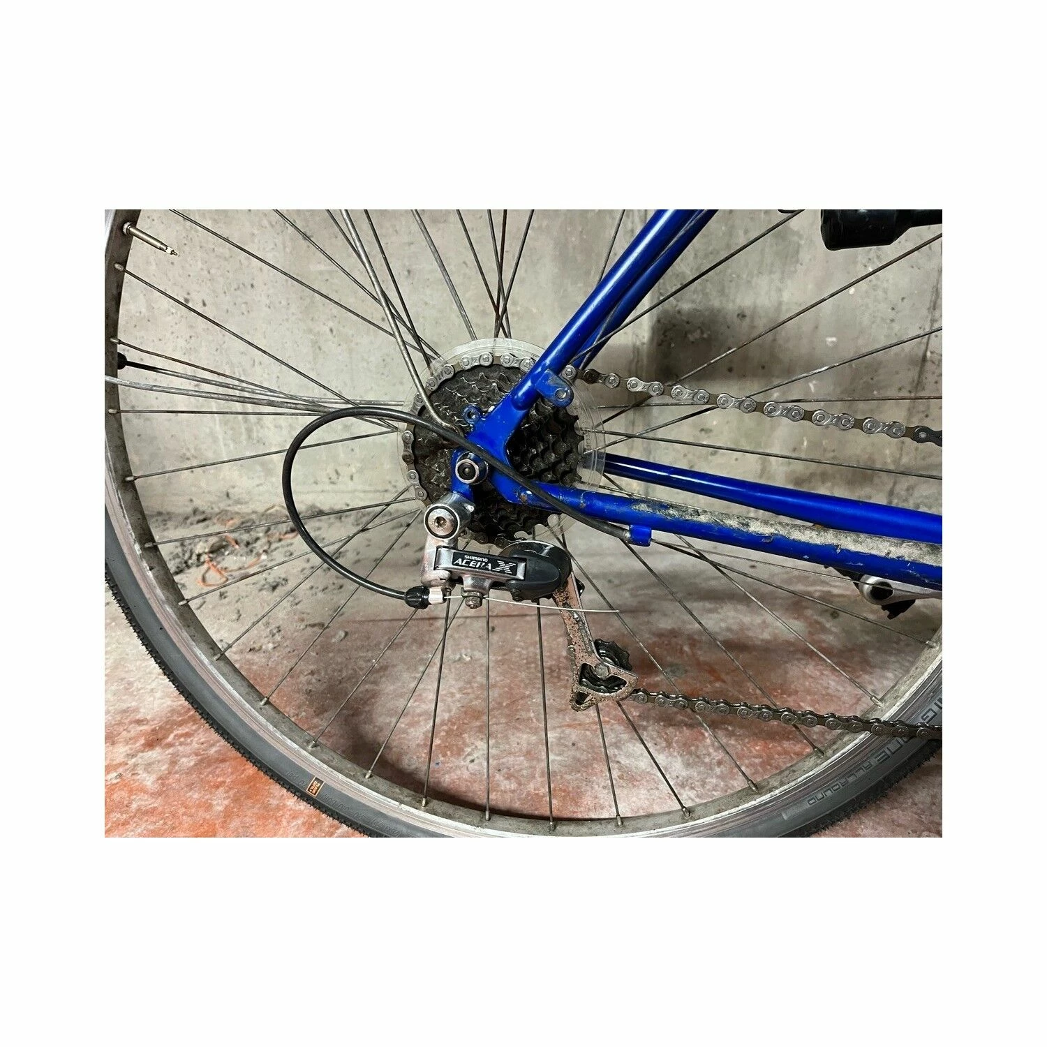 Vélo Tout Chemins Specialized - M - 700 3 Vélo Tout Chemins Specialized - M - 700 – Image 3